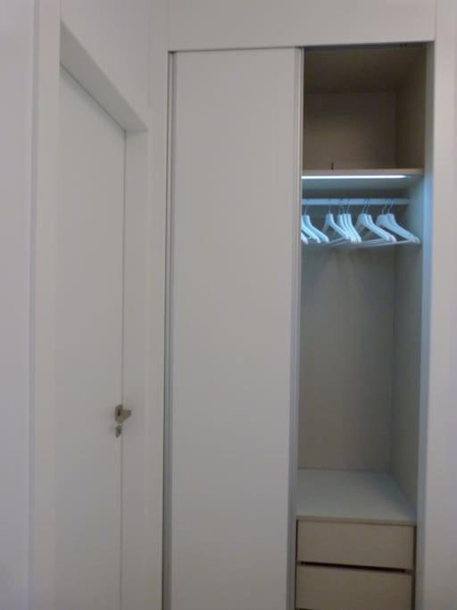 Modern Apartment In Torrevjea 200M From The Loccos Beach Torrevieja Bagian luar foto